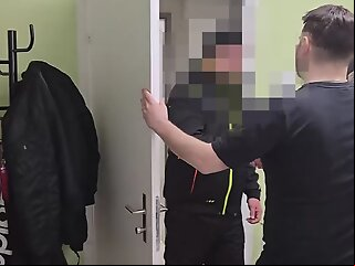 married installer-worker accepts offer lets blowjob