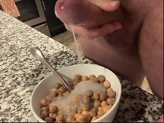 hung bodybuilder unloads multiple cumshots cereal